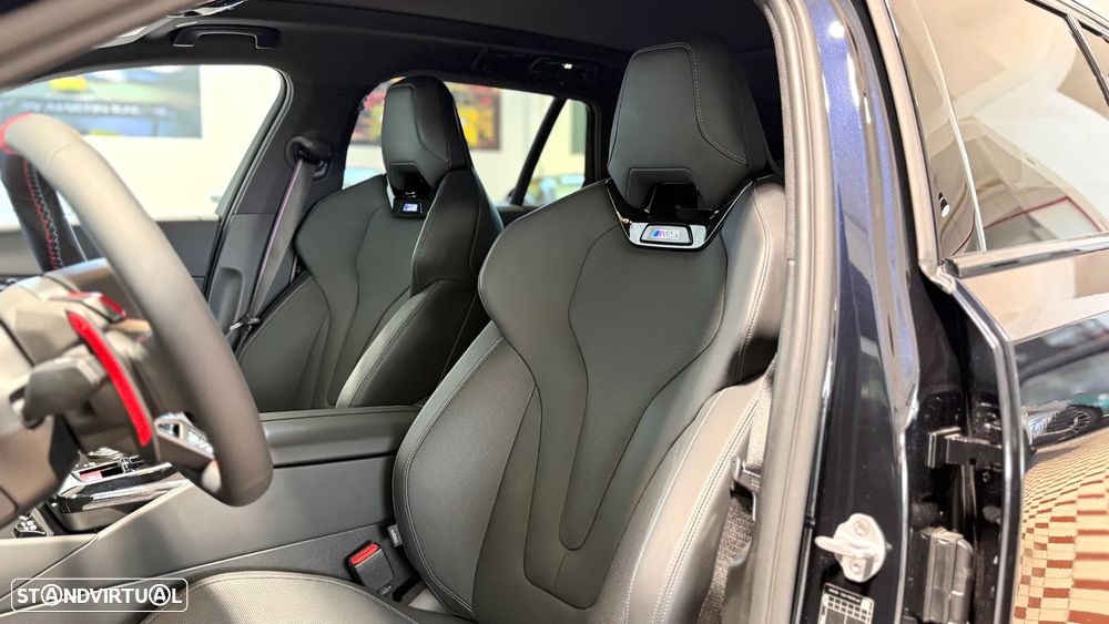 BMW M5 Touring xDrive - 19