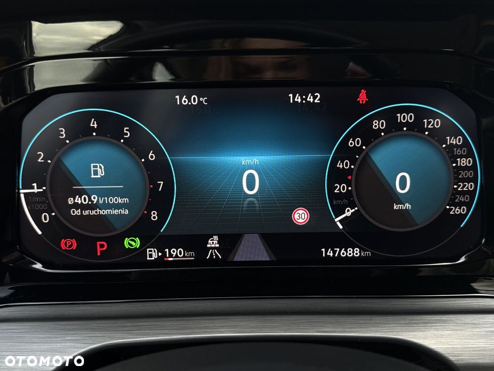 Volkswagen Golf 1.5 eTSI EVO Style DSG - 28