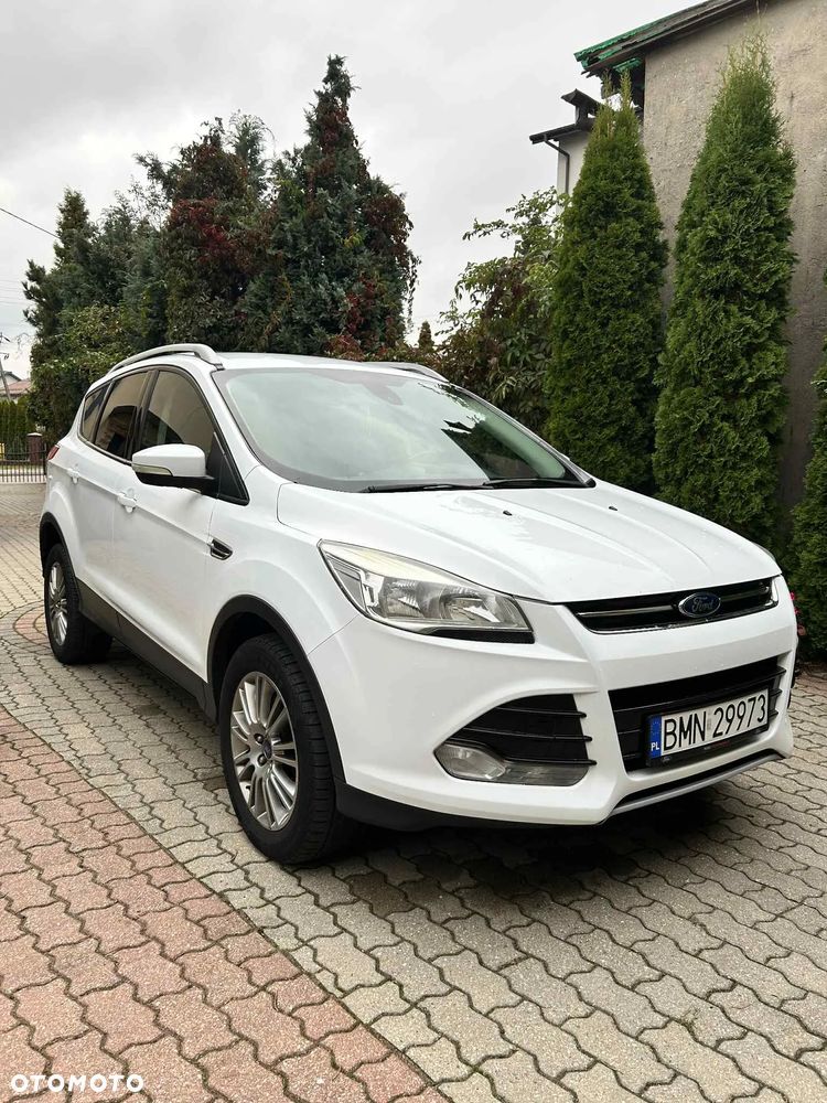 Ford Kuga - 1