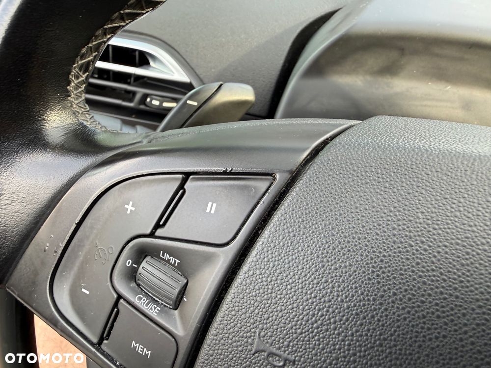 Citroën C4 Picasso 2.0 BlueHDi Exclusive - 25