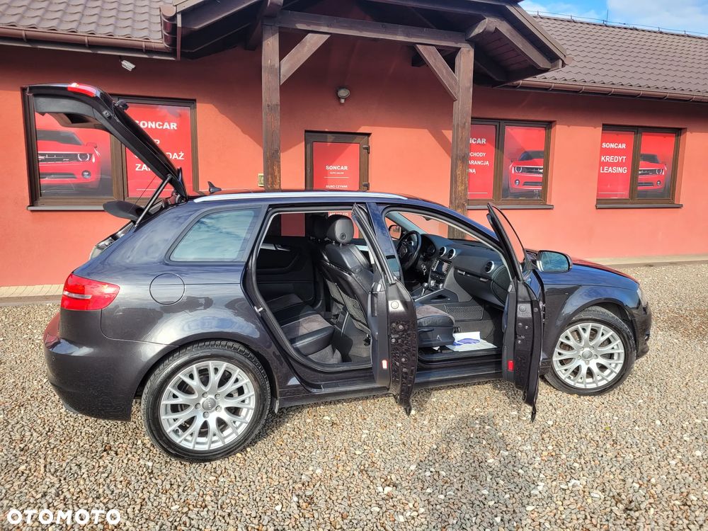 Audi A3 2.0 TDI DPF Ambiente S tronic - 6