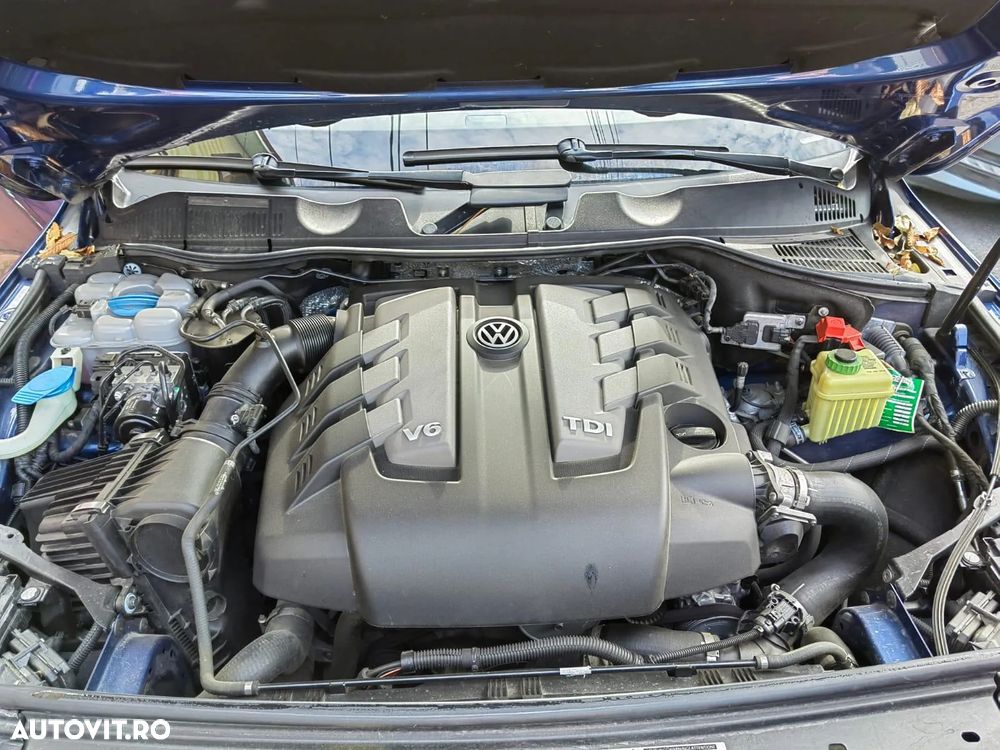 Volkswagen Touareg V6 TDI BMT Supreme Plus - 8
