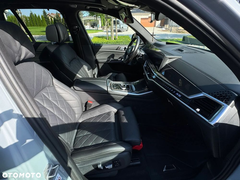 BMW X5 xDrive30d mHEV - 11