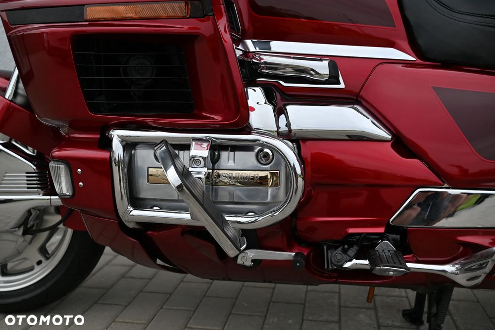 Honda GL - 10