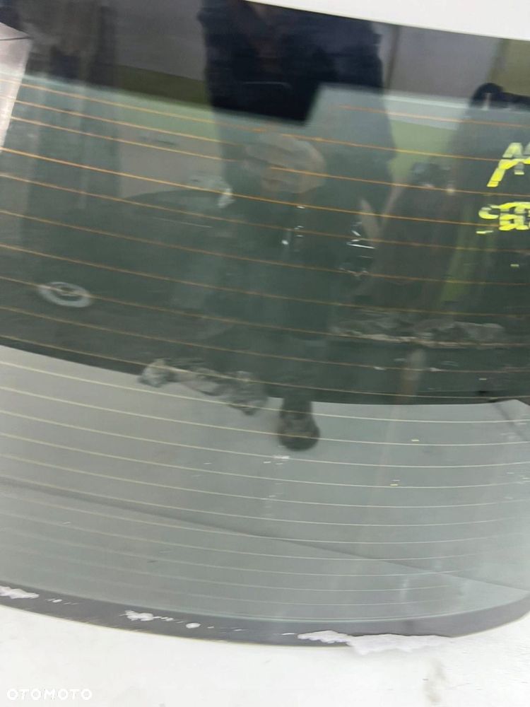 43R 000 137 Szyba tylna Audi A4 S4 B9 TYŁ - 12