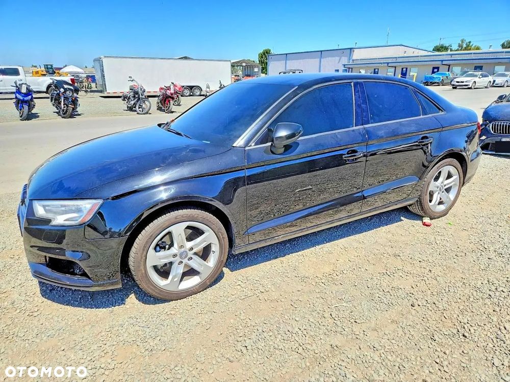 Audi A3 Limousine 2.0 TFSI quattro S tronic sport - 2