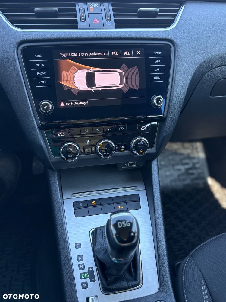Skoda Octavia 1.5 TSI ACT Ambition DSG - 25
