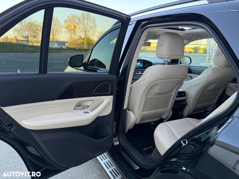 Mercedes-Benz GLE 400 4MATIC - 35