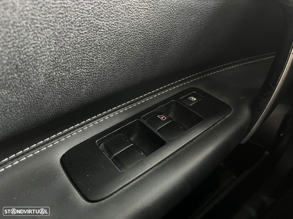 Nissan Qashqai 1.6 dCi Tekna Premium 18 360 S&S - 23