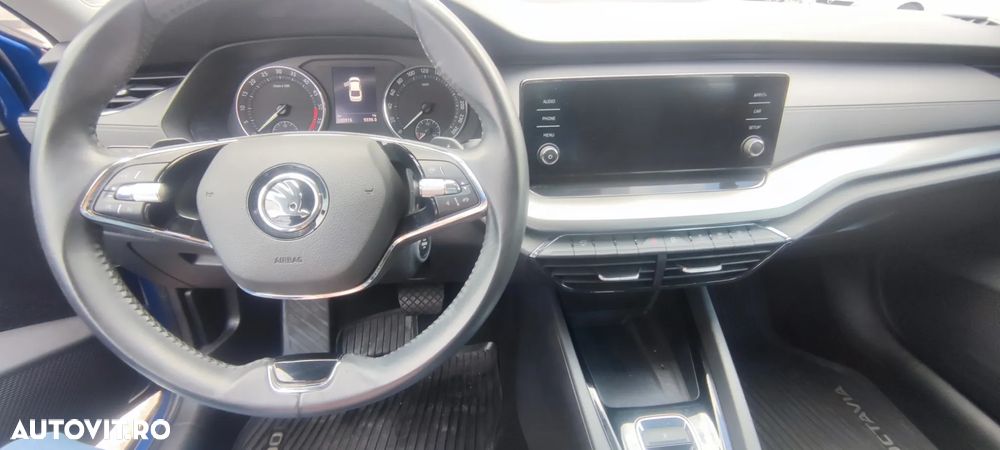Skoda Octavia - 2