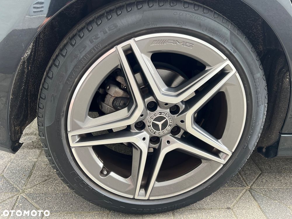 Mercedes-Benz Klasa A 180 d AMG Line 7G-DCT - 10