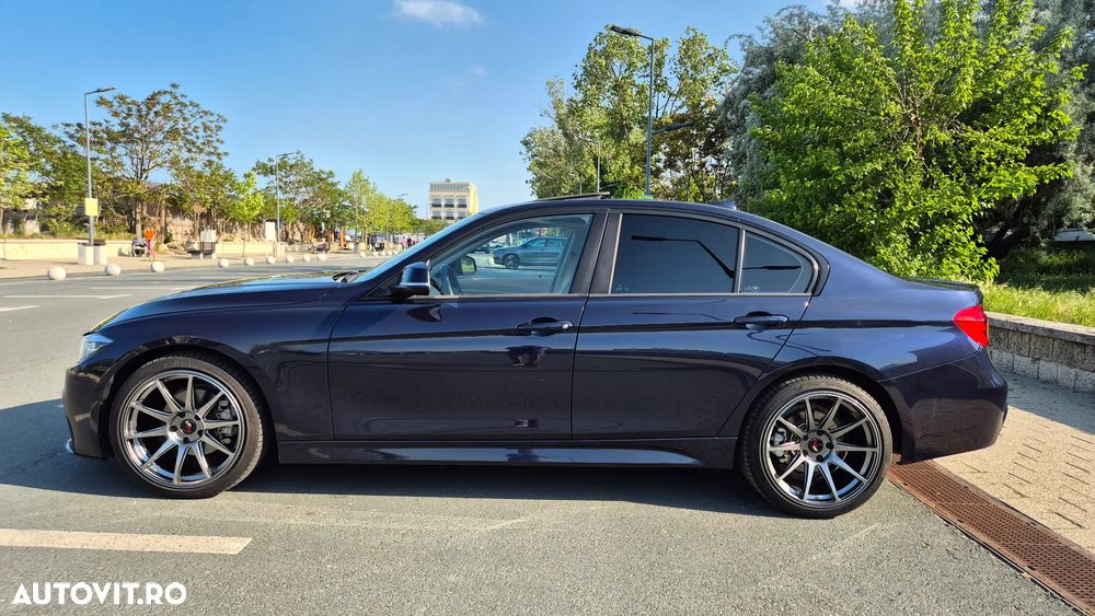 BMW Seria 3 320i xDrive AT - 5