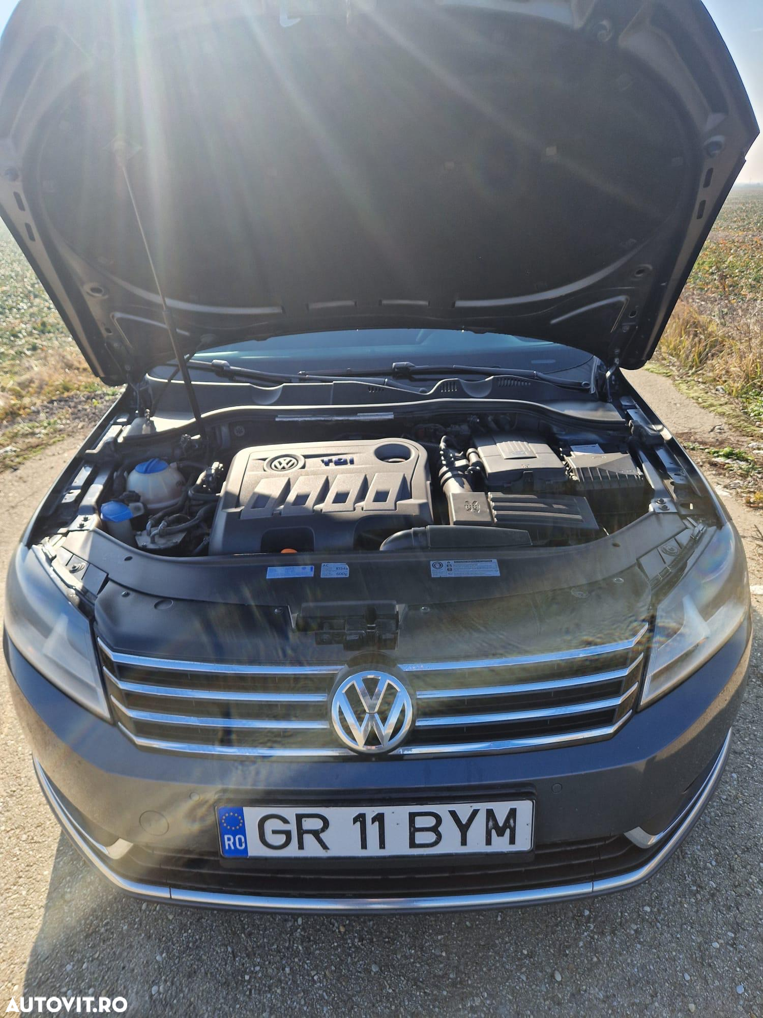 Volkswagen Passat Variant 2.0 TDI Blue TDI DSG Highline - 4