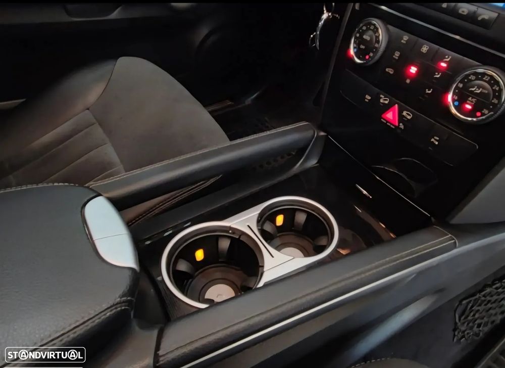 Mercedes-Benz ML 320 CDi - 27