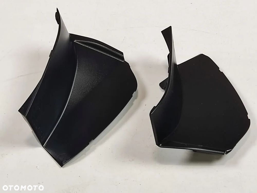 HYUNDAI TUCSON 15-20r Zaślepka Maskownica Tylnej Lampy Prawa i Lewa - 1