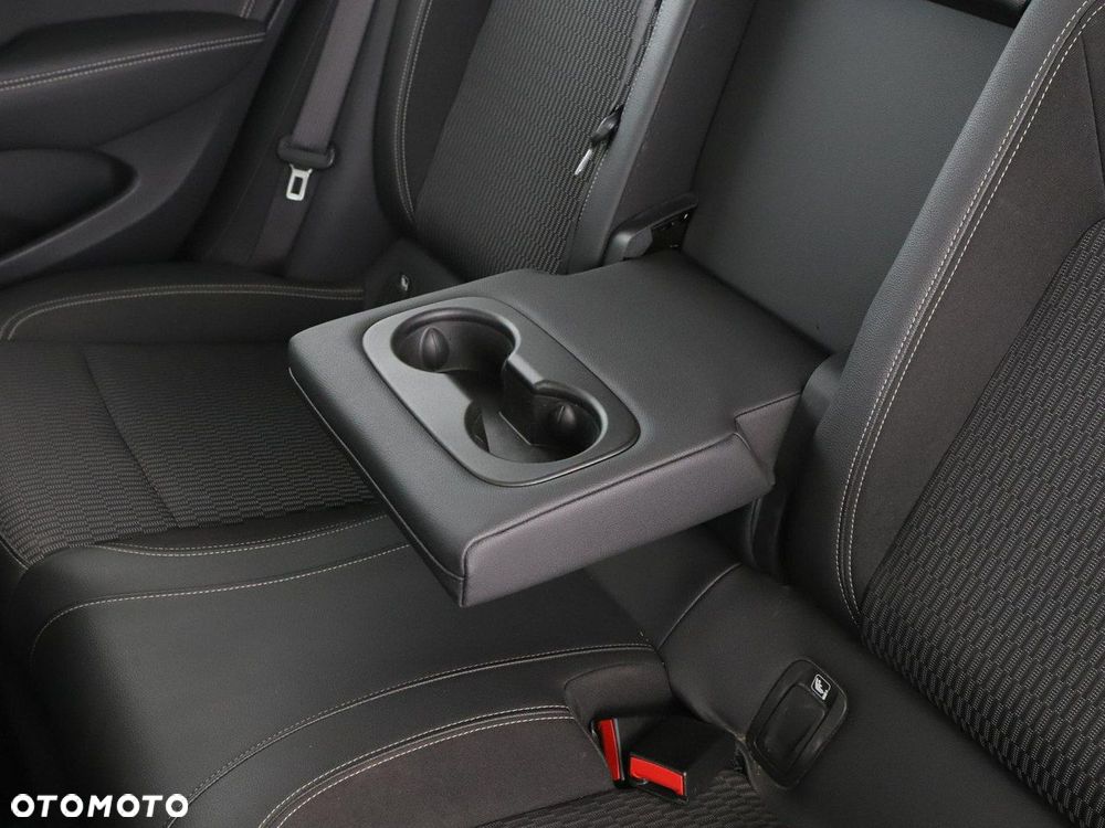 Opel Insignia 2.0 CDTI Innovation S&S - 40