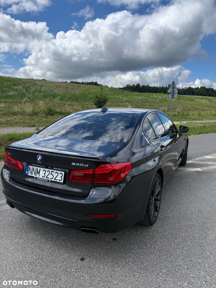 BMW Seria 5 540d xDrive Sport Line sport - 9