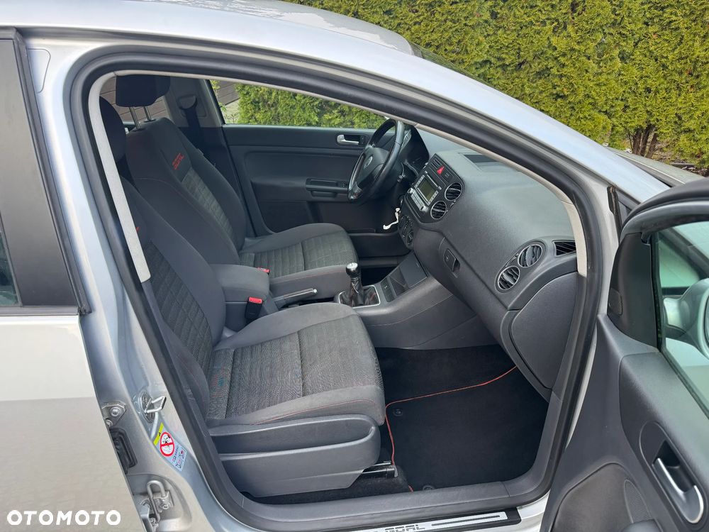 Volkswagen Golf Plus 1.6 Goal - 12