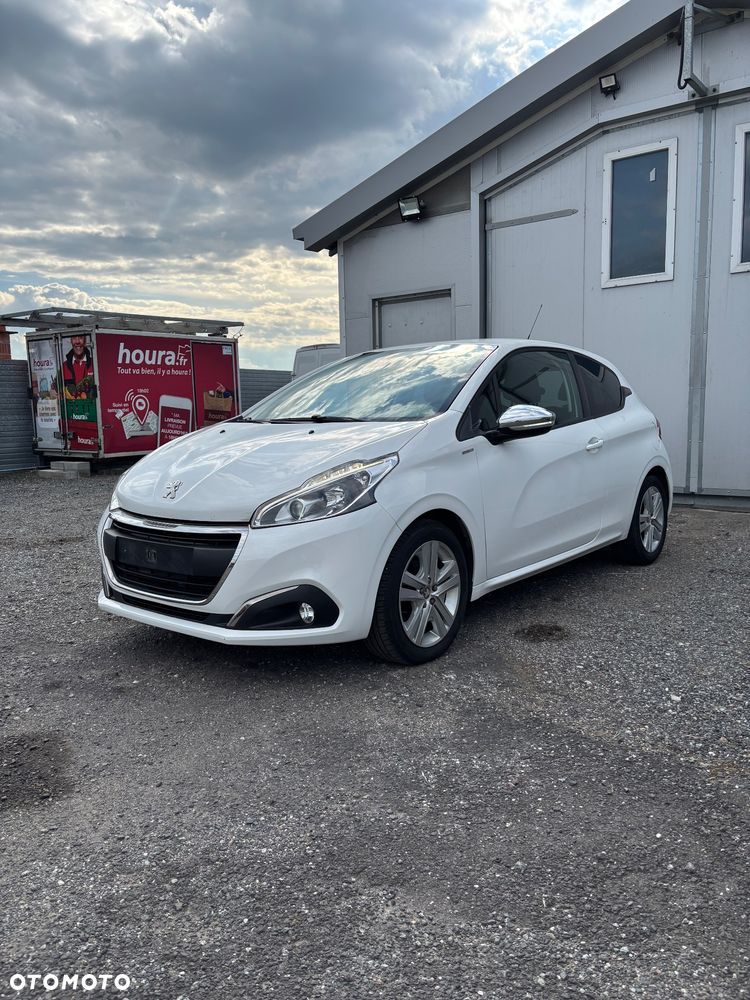 Peugeot 208 - 7