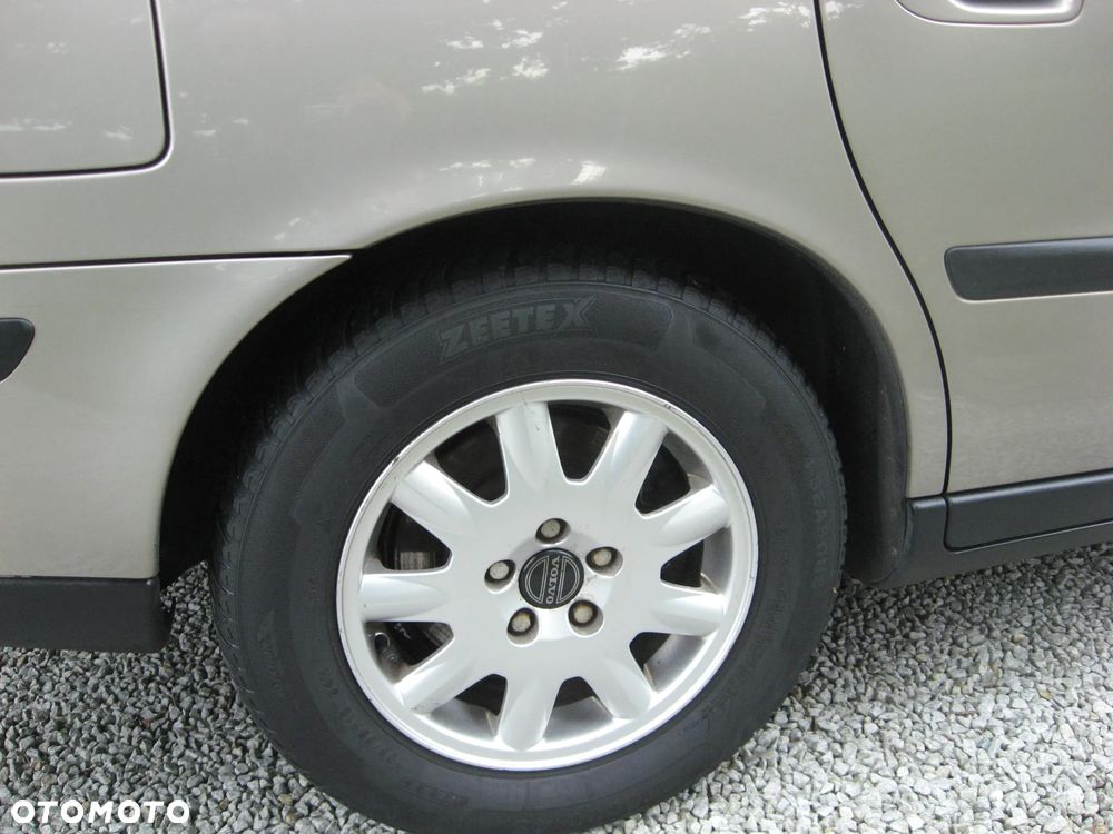Volvo V70 2.4 Summum - 30