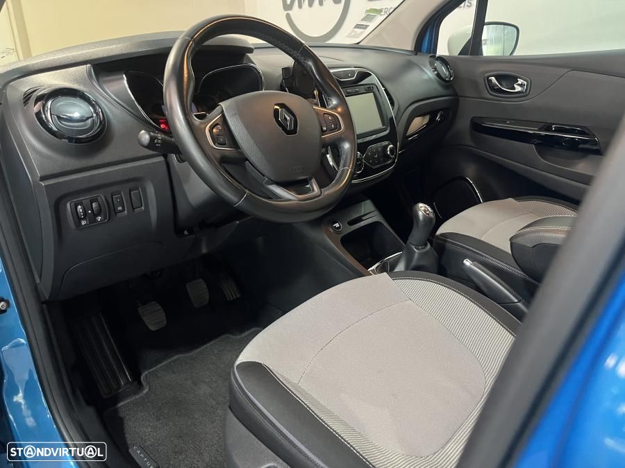 Renault Captur 1.5 dCi Exclusive - 11