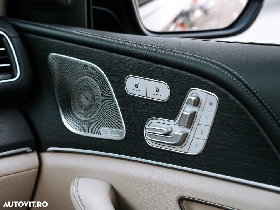 Mercedes-Benz GLS - 37