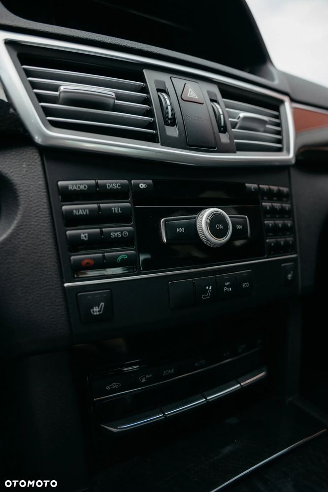 Mercedes-Benz Klasa E 200 BlueTEC 7G-TRONIC Avantgarde - 15