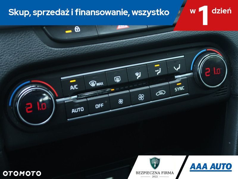 Kia Ceed - 17