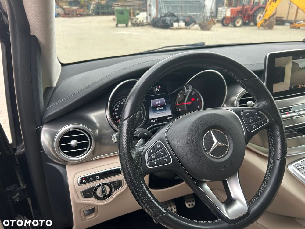 Mercedes-Benz Klasa V 250 d Exclusive 7G-Tronic - 16