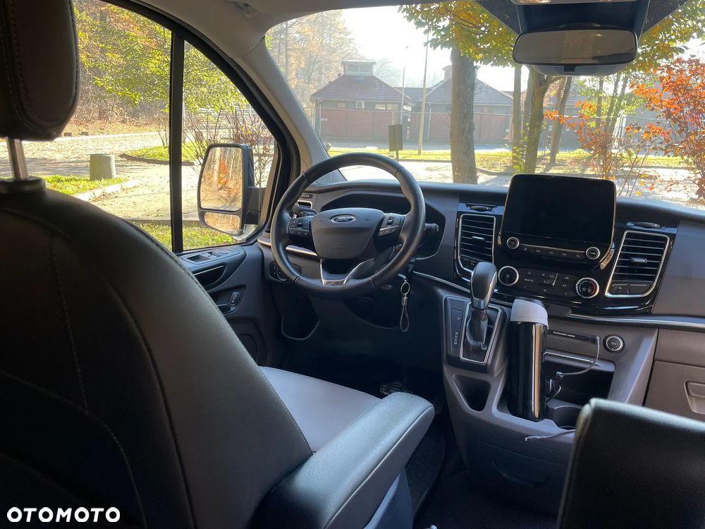 Ford Tourneo Custom 2.0 EcoBlue L2 Titanium X SelectShift - 24