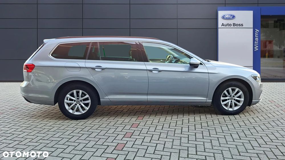 Volkswagen Passat Variant 2.0 TDI EVO Business DSG - 6