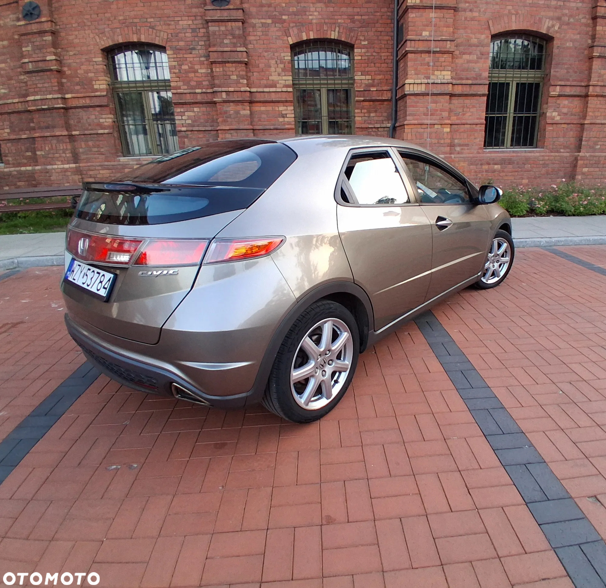 Honda Civic 1.8 Comfort - 7