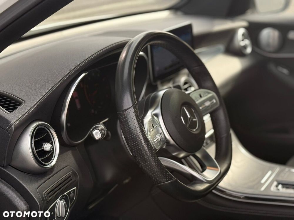 Mercedes-Benz GLC - 10