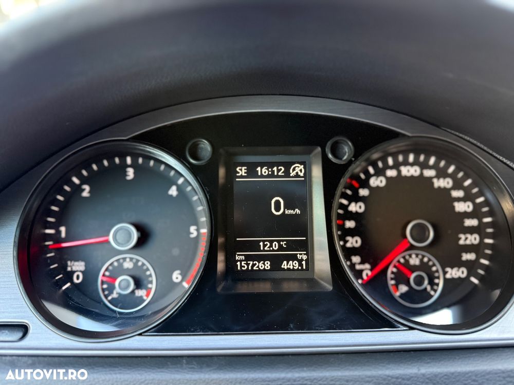 Volkswagen Passat 1.6 TDI DPF BlueMotion - 12