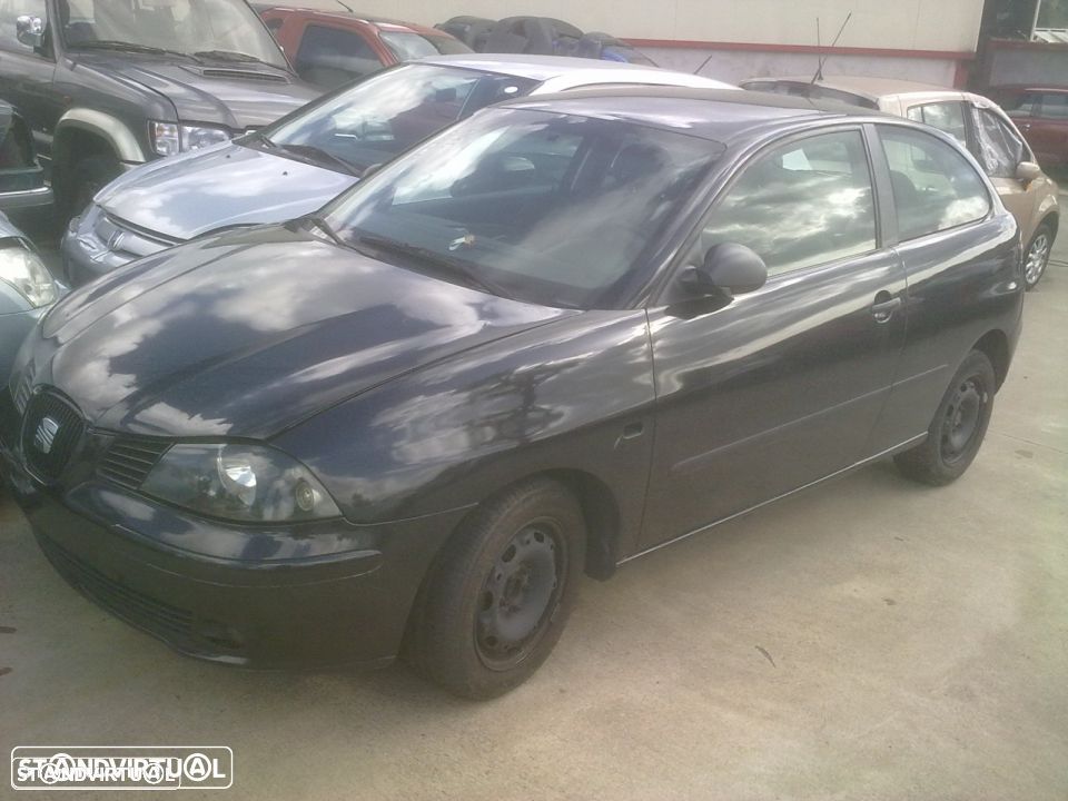 Traseira / Frente /Interior Seat Ibiza 2004 - 1