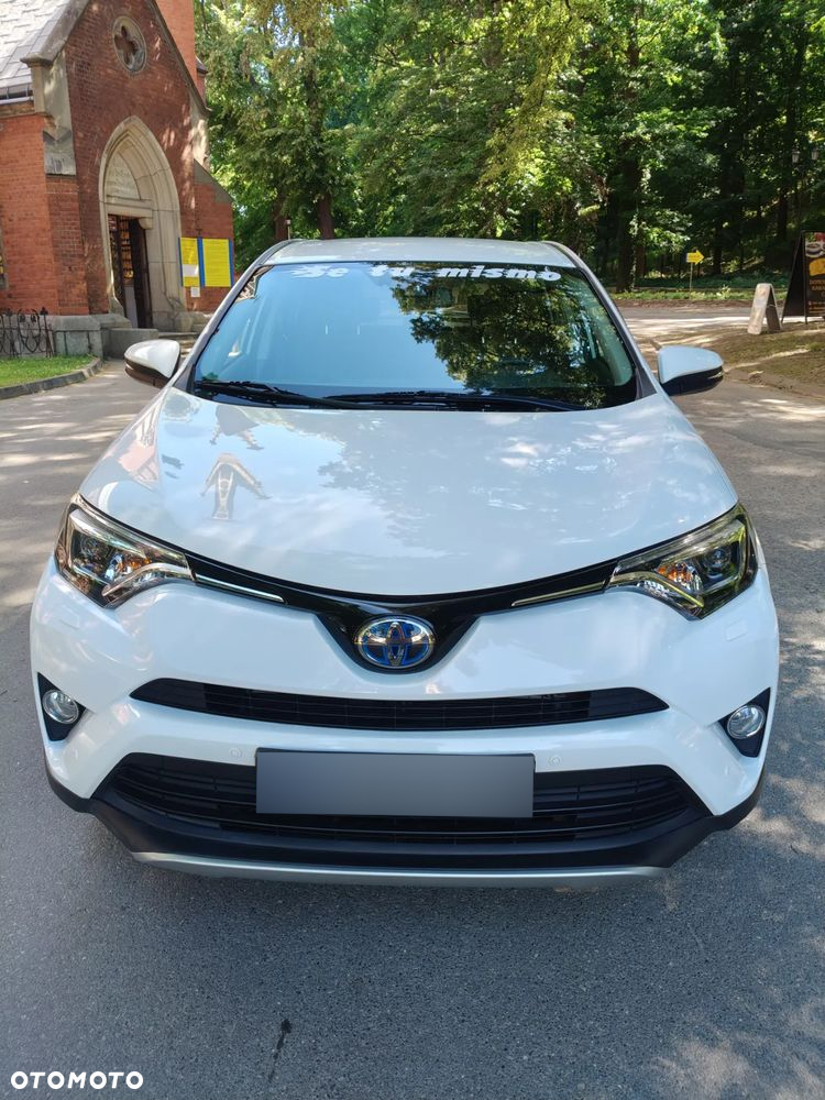 Toyota RAV4 2.5 4x2 Hybrid Team Deutschland - 3