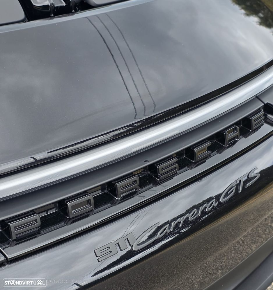 Porsche 911 (992) Carrera GTS - 11