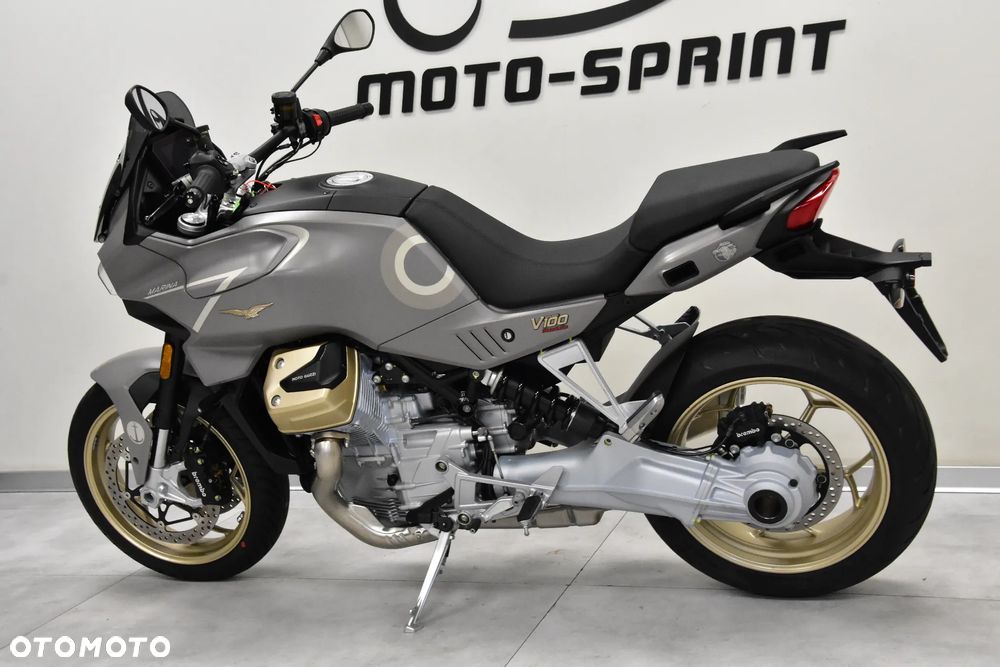 Moto Guzzi V100 Mandello - 7