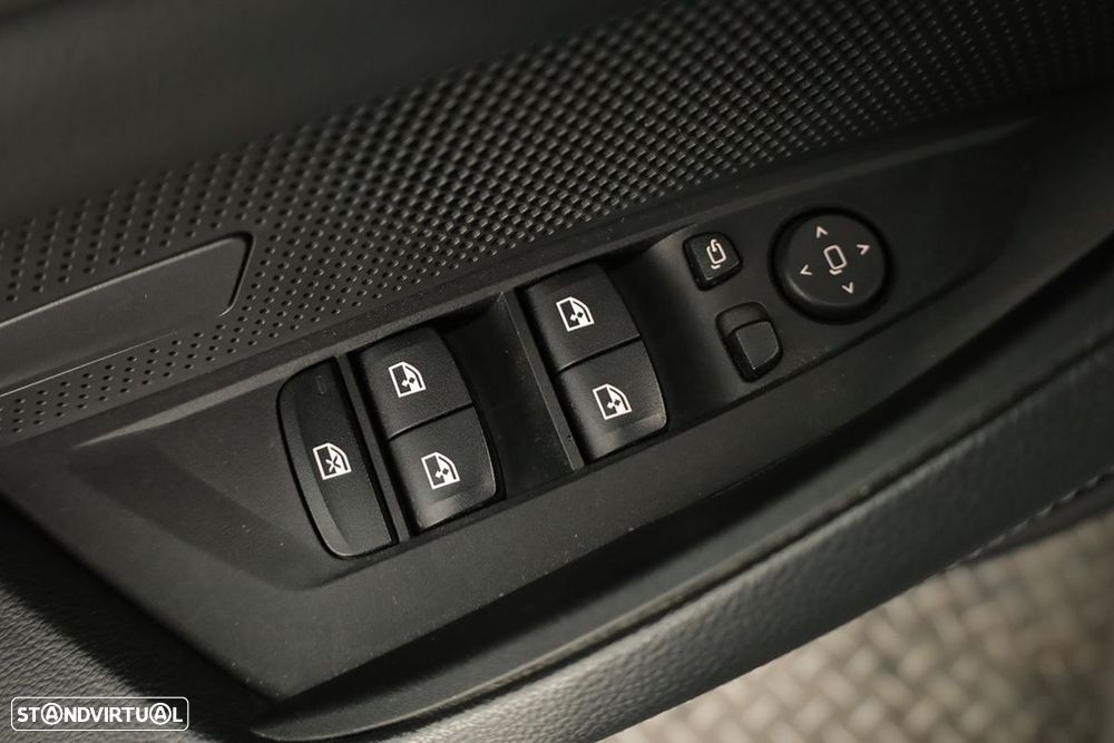 BMW i4 eDrive40 - 22