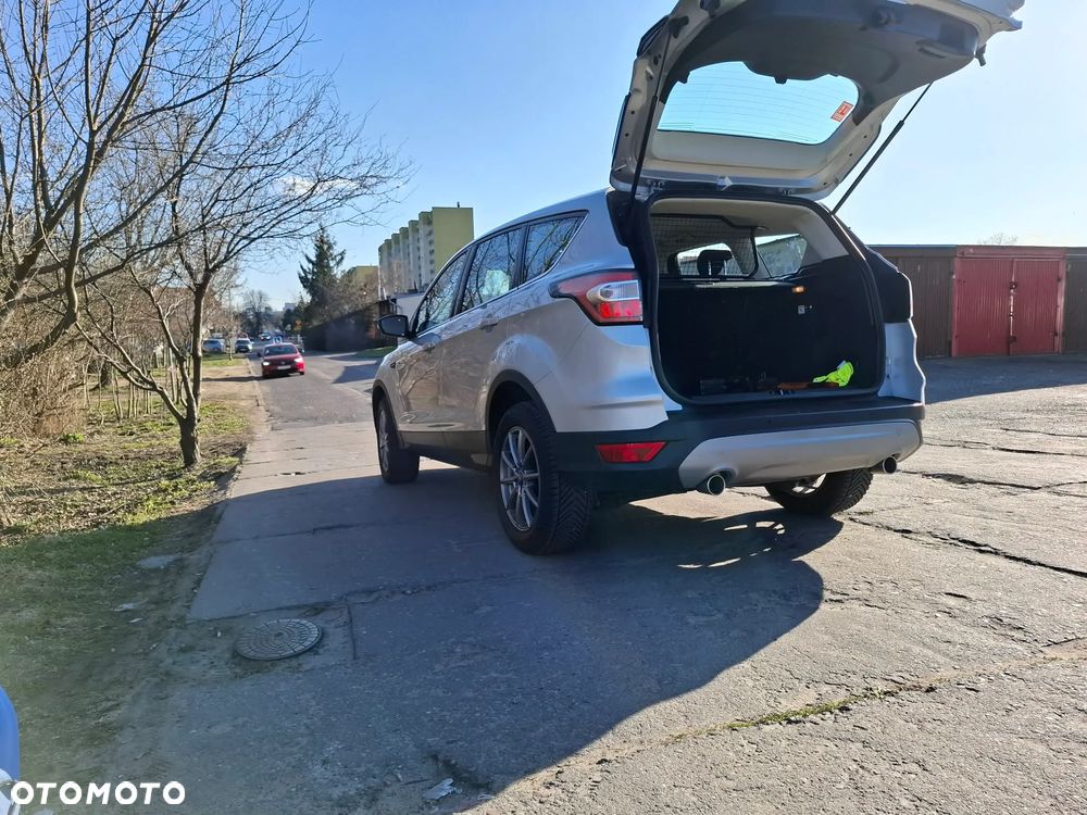 Ford Kuga 2.0 TDCi 4WD Trend - 4