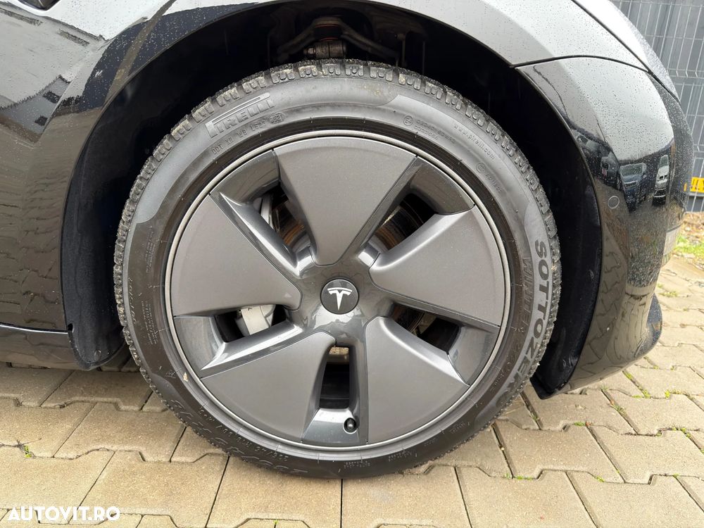 Tesla Model 3 Langstreckenbatterie Allradantrieb Dual Motor - 28