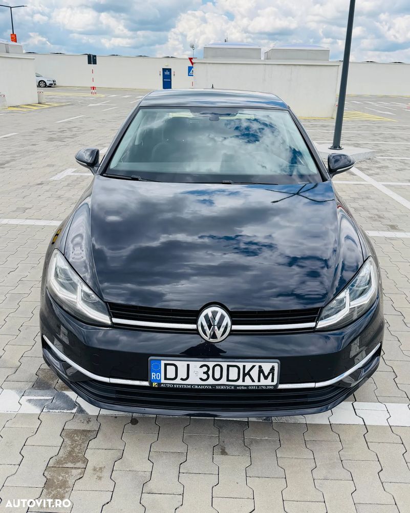 Volkswagen Golf 1.6 TDI DSG Highline - 1