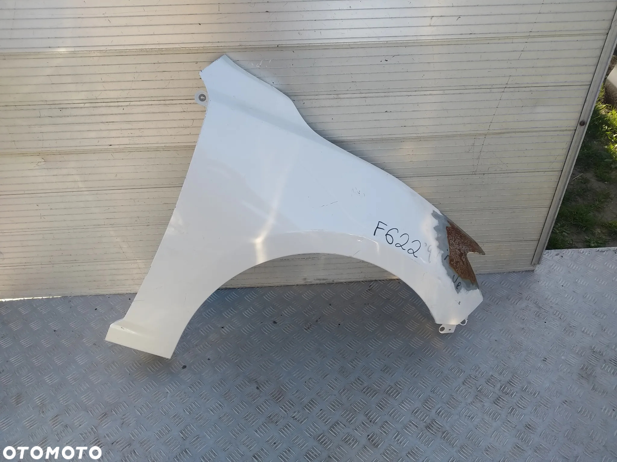 F296/F532/F622 PRAWY  BŁOTNIK MAZDA 3 2013- - 2