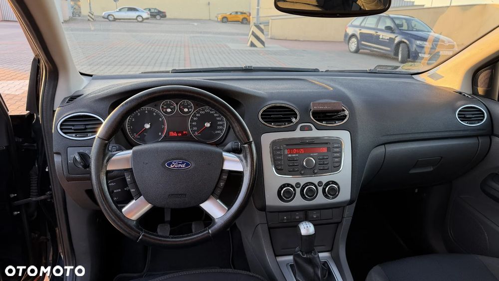 Ford Focus - 10
