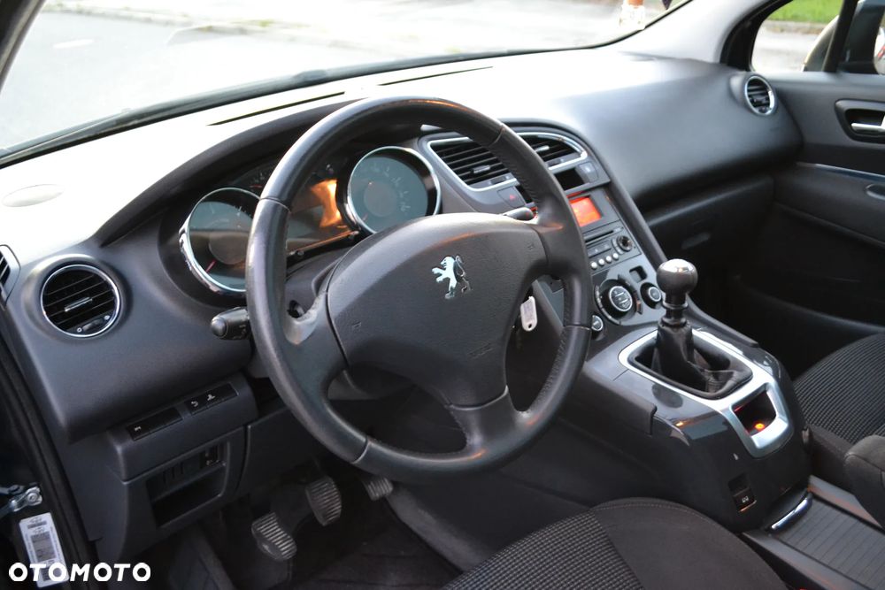 Peugeot 5008 - 14