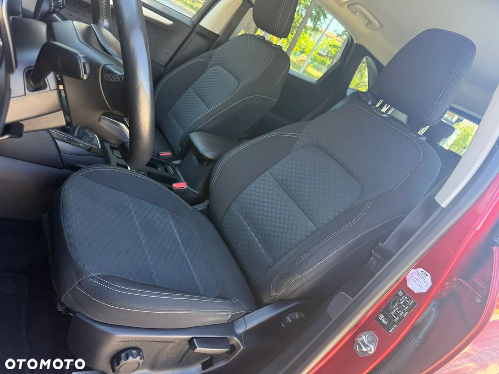Ford Kuga 2.0 EcoBlue Hybrid TITANIUM - 26