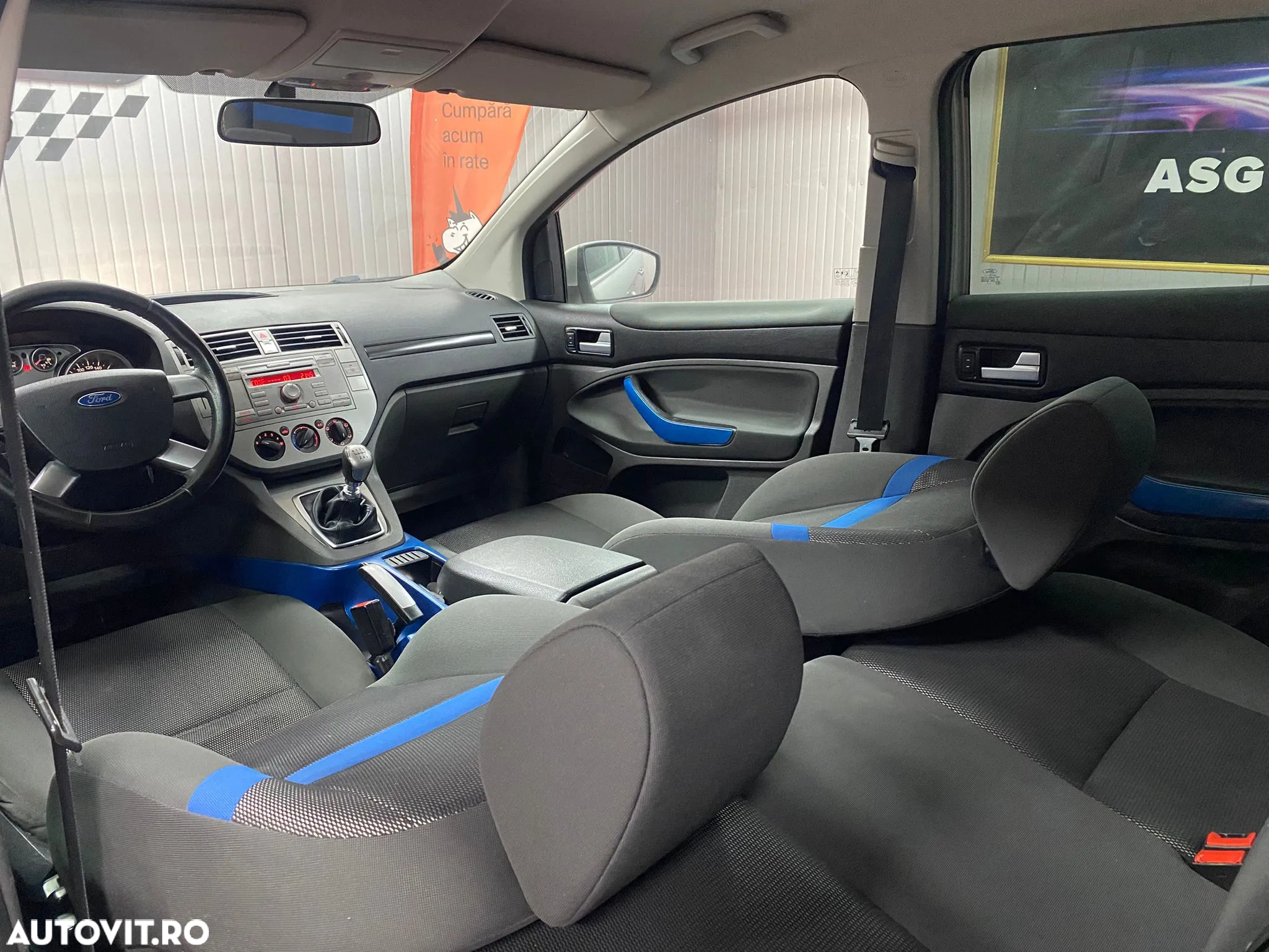 Ford Kuga - 13