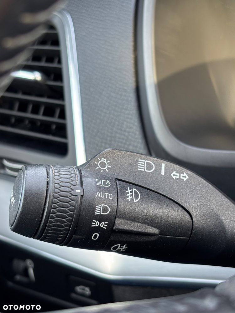 Volvo XC 90 D5 AWD Momentum - 20