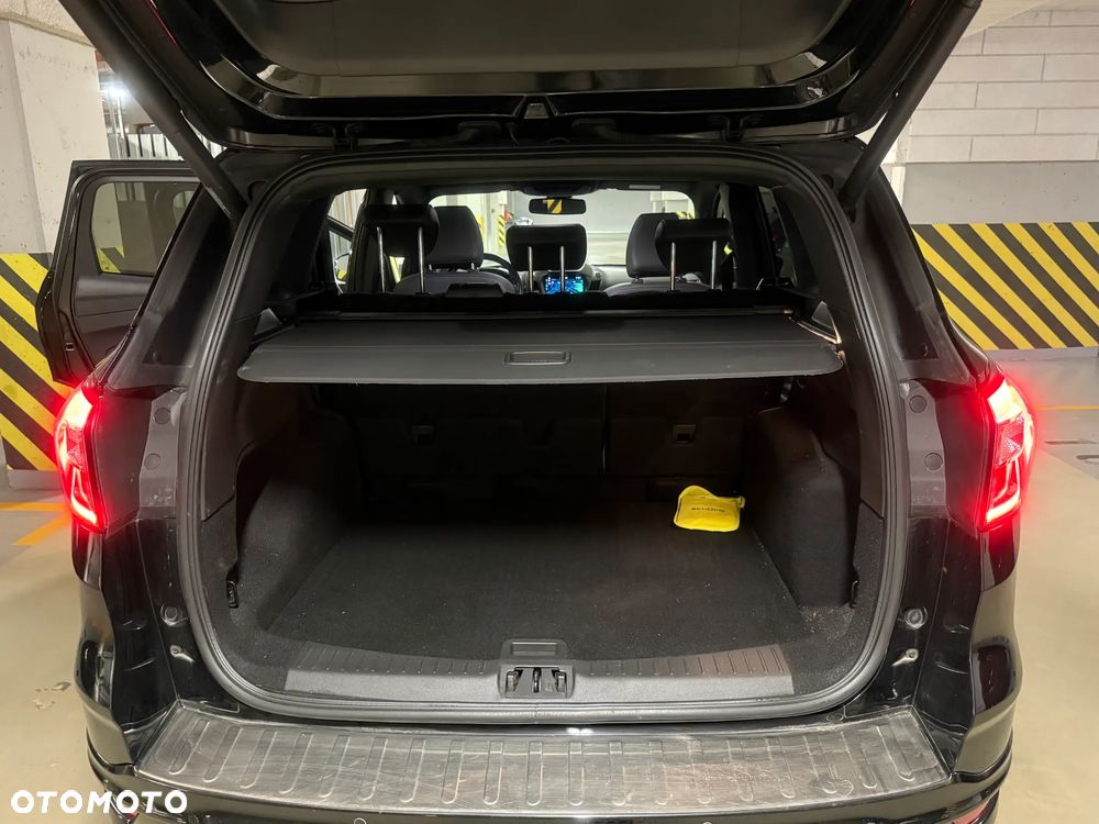 Ford Kuga 1.5 EcoBoost FWD ST-Line - 19