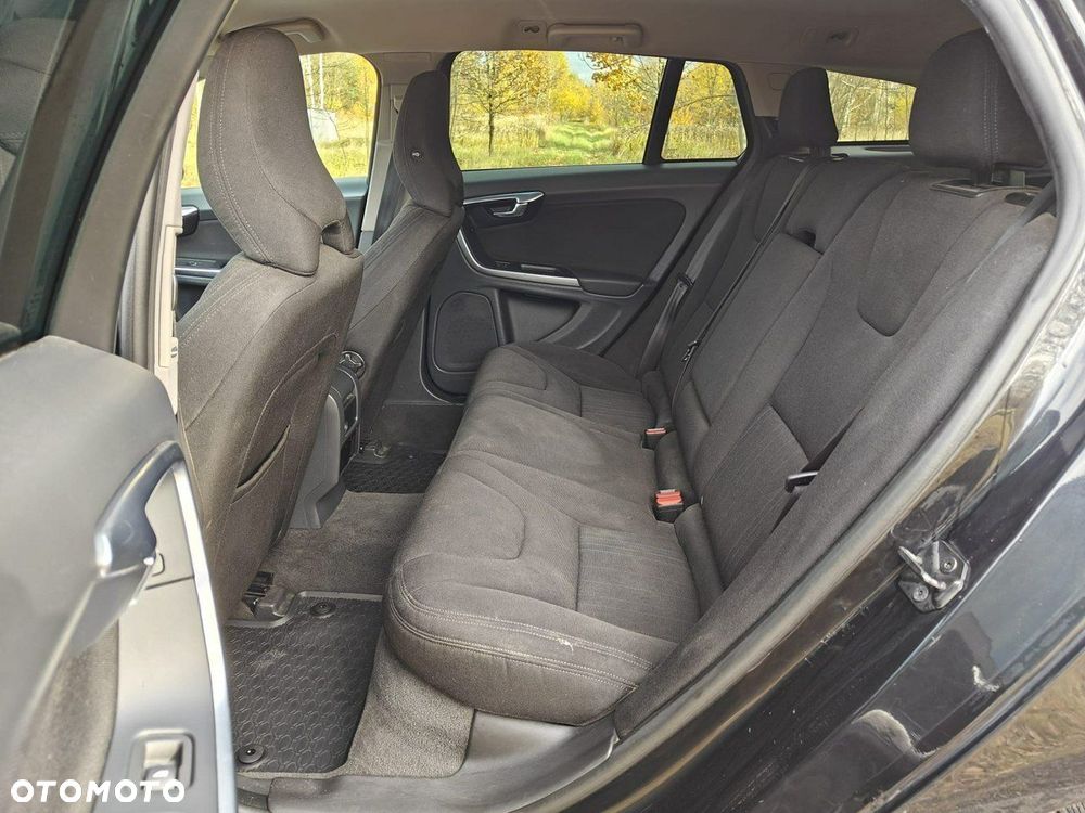 Volvo V60 - 13